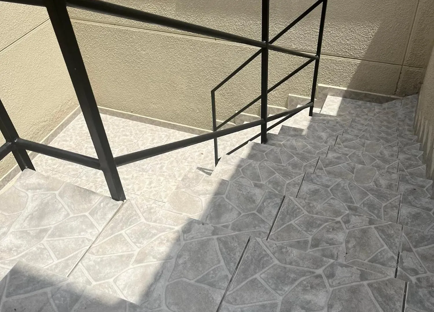 Habitacion Con Bano Privado En Belen Los Alpes メデジン 0*,  コロンビア