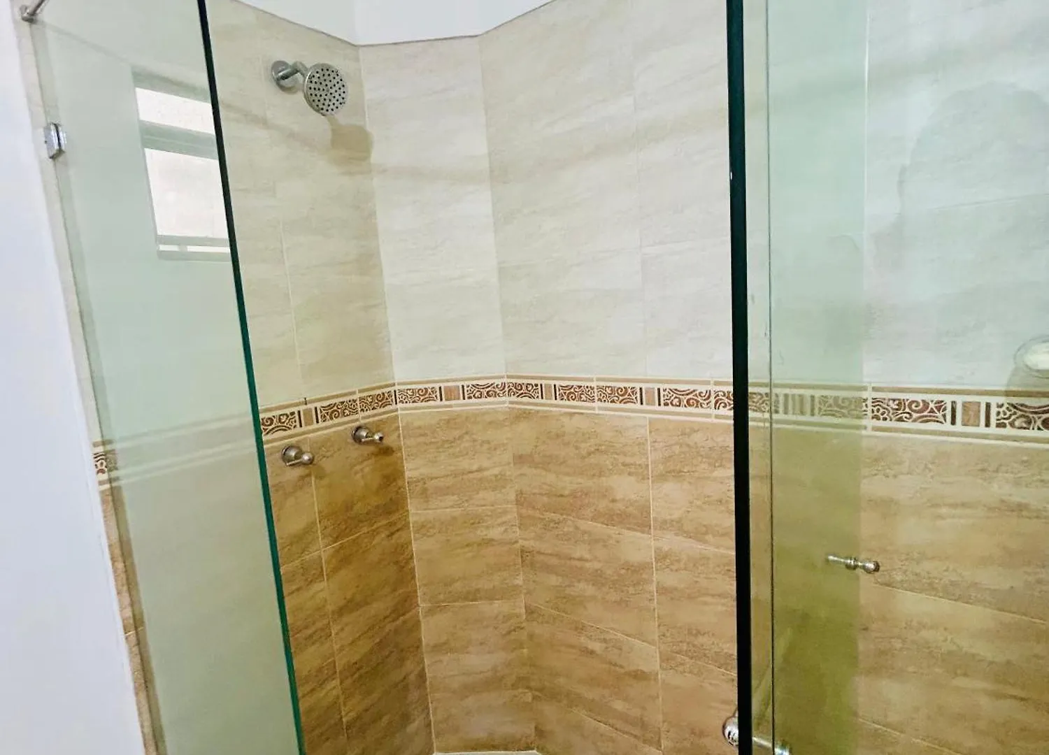 Homestay Habitacion Con Bano Privado En Belen Los Alpes Medellin Colombia